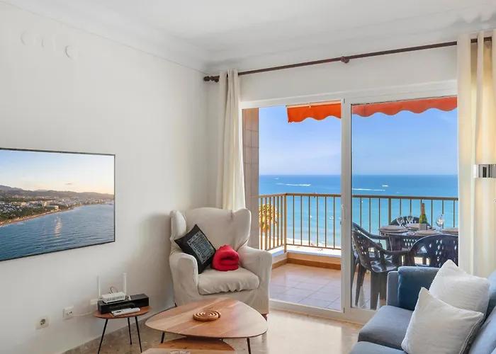 Coastal Bliss By Costarentals - Ref 04 Fuengirola
